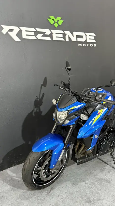 SUZUKI GSX 750 F , Foto 14