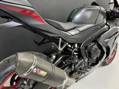 SUZUKI GSX-R 1000 SRAD , Foto 4
