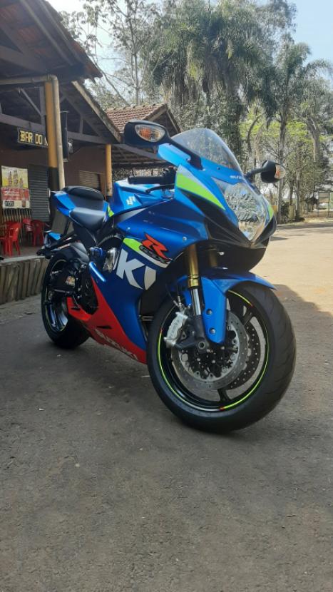 SUZUKI GSX-R 750 Srad MOTO GP, Foto 12