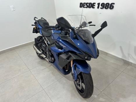 SUZUKI GSX-S 1000 F, Foto 3