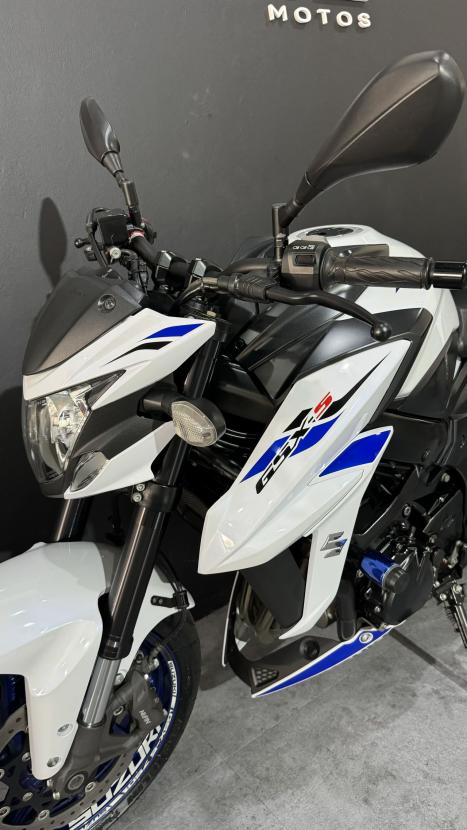 SUZUKI GSX-S 750 ABS, Foto 10