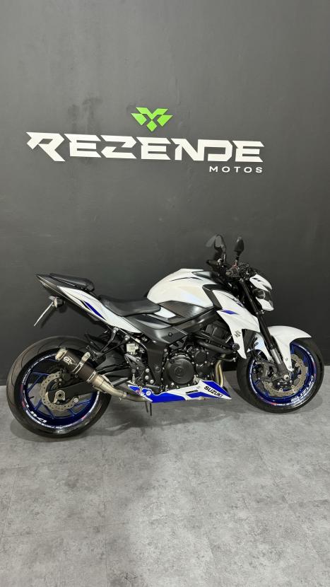 SUZUKI GSX-S 750 ABS, Foto 11