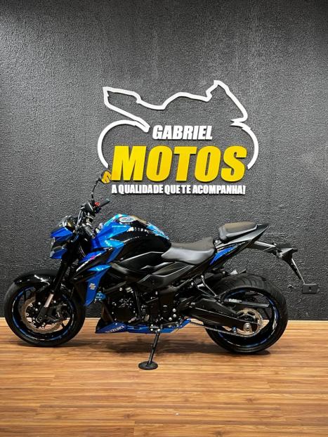 SUZUKI GSX-S 750 ABS, Foto 2