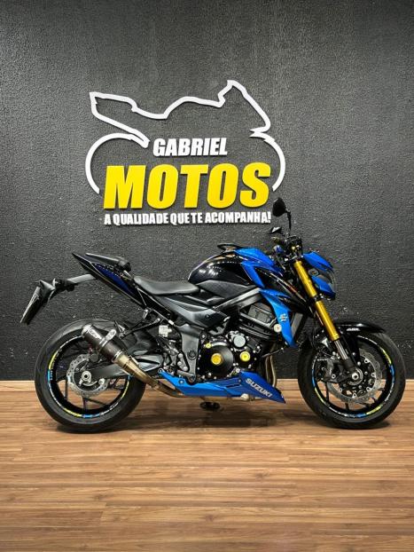 SUZUKI GSX-S 750 ABS, Foto 1