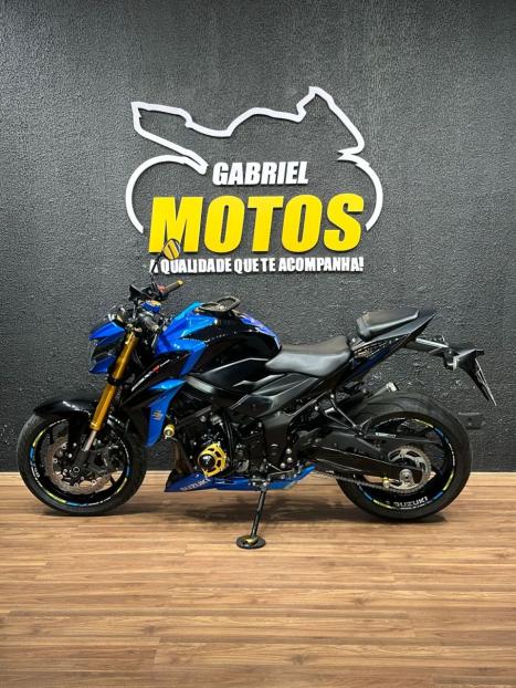 SUZUKI GSX-S 750 ABS, Foto 2