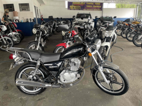 SUZUKI Intruder 125 , Foto 1