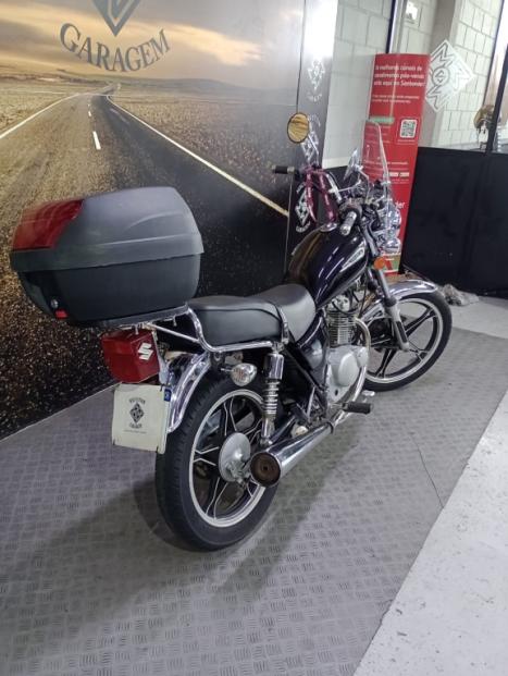 SUZUKI Intruder 125 , Foto 3