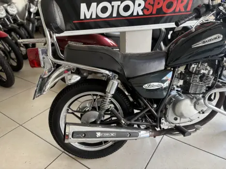SUZUKI Intruder 125 , Foto 2