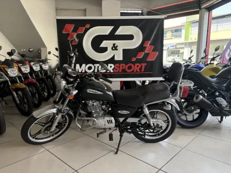 SUZUKI Intruder 125 , Foto 4