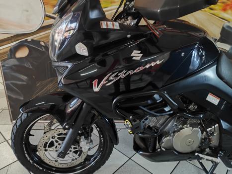 SUZUKI V-Strom DL 1000 A, Foto 3