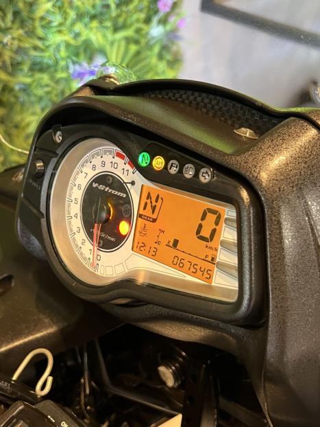 SUZUKI V-Strom DL 650 ABS, Foto 5