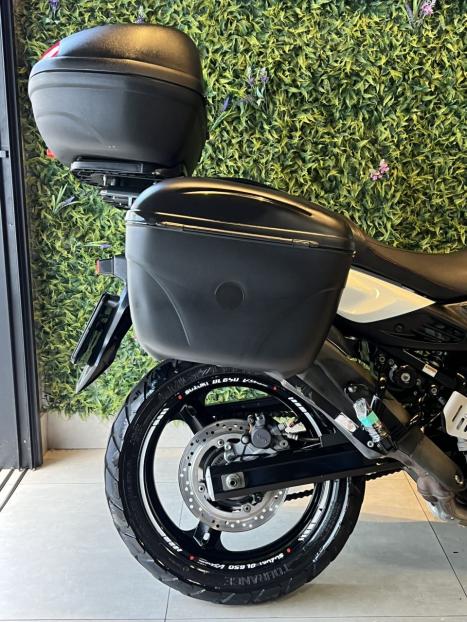SUZUKI V-Strom DL 650 ABS, Foto 6