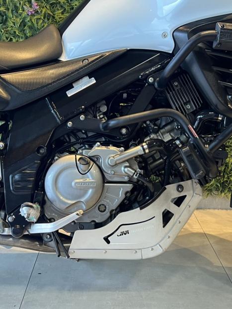 SUZUKI V-Strom DL 650 ABS, Foto 7
