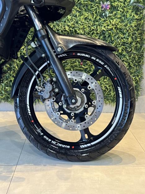 SUZUKI V-Strom DL 650 ABS, Foto 8
