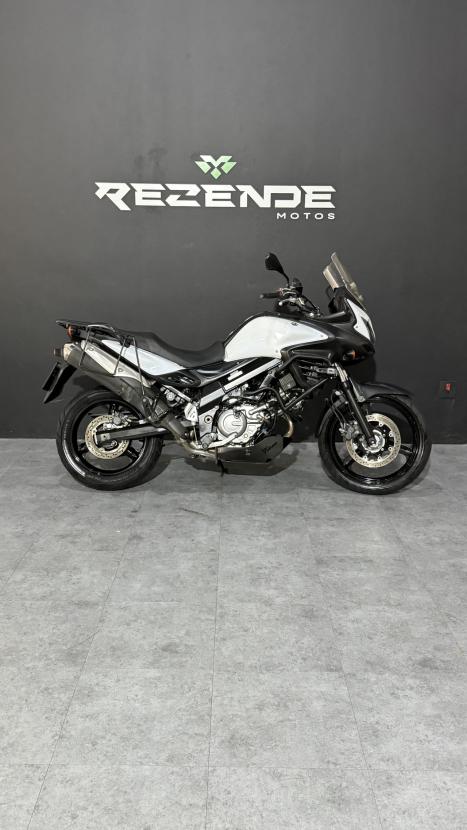 SUZUKI V-Strom DL 650 , Foto 1