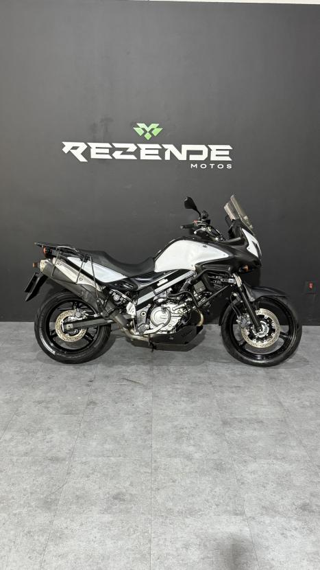 SUZUKI V-Strom DL 650 , Foto 8