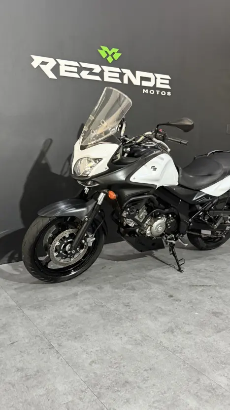 SUZUKI V-Strom DL 650 , Foto 9