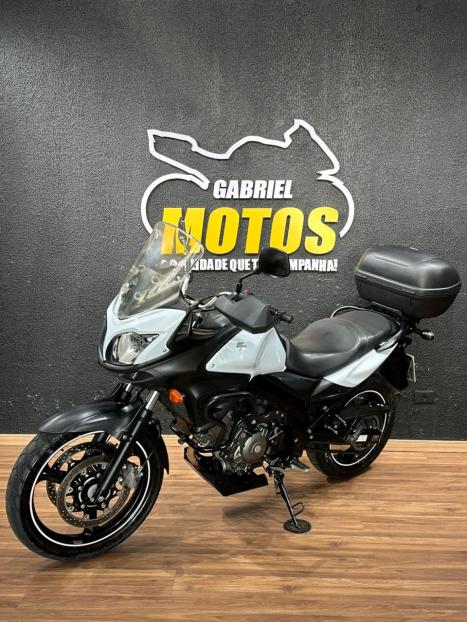 SUZUKI V-Strom DL 650 ABS, Foto 4