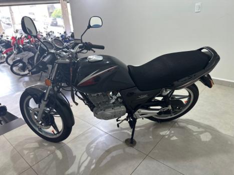 SUZUKI Yes 125 EN, Foto 4