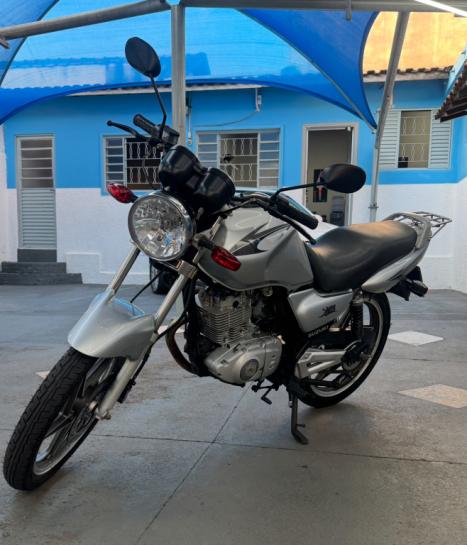 SUZUKI Yes 125 EN, Foto 4