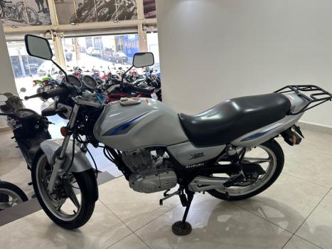 SUZUKI Yes 125 EN, Foto 4
