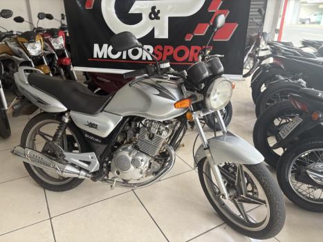 SUZUKI Yes 125 EN, Foto 3