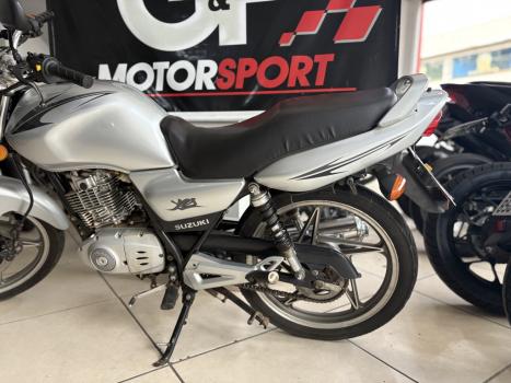 SUZUKI Yes 125 EN, Foto 6