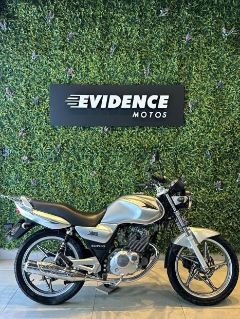 SUZUKI Yes 125 EN, Foto 2