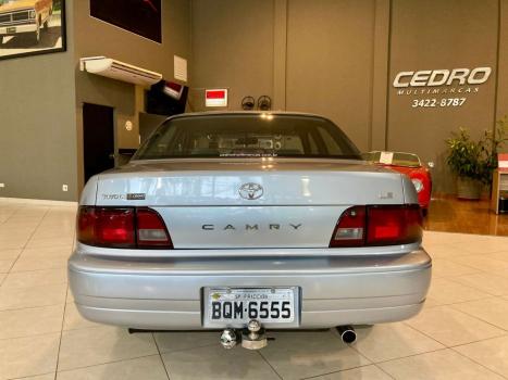 TOYOTA Camry 2.2 16V 4P LE AUTOMTICO, Foto 4