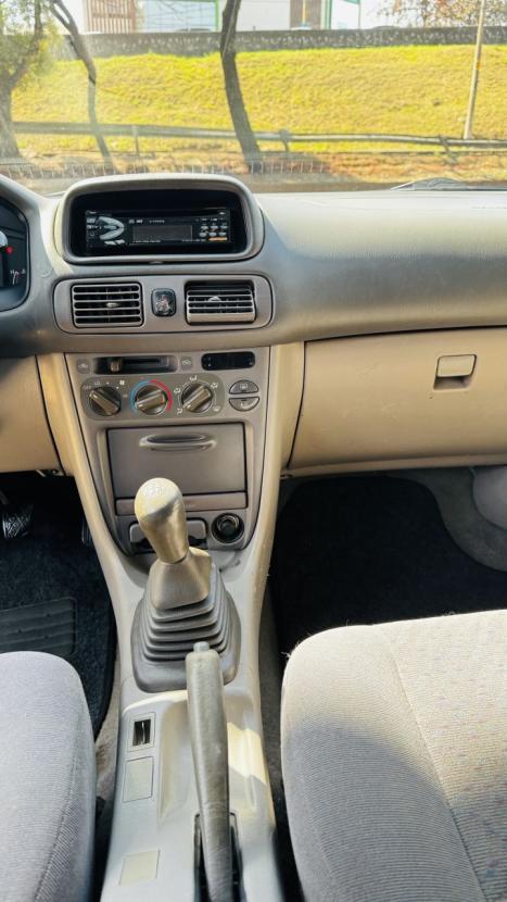 TOYOTA Corolla 1.8 16V 4P XEI, Foto 9