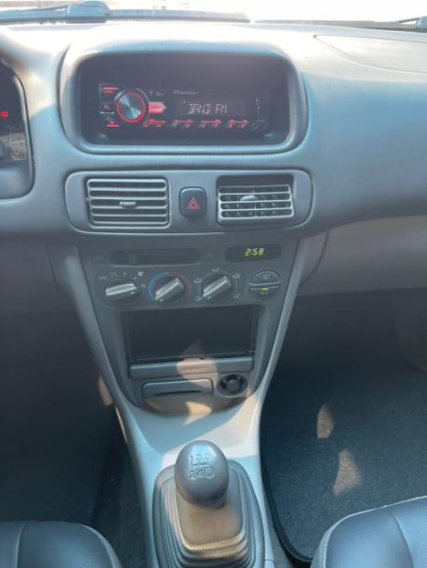 TOYOTA Corolla 1.8 16V 4P XEI, Foto 11