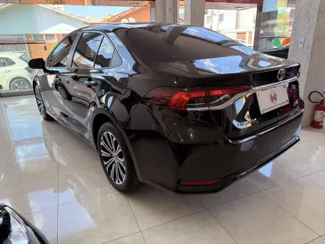TOYOTA Corolla 2.0 16V 4P FLEX XEI DIRECT SHIFT AUTOMTICO CVT, Foto 4