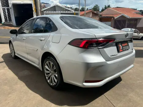 TOYOTA Corolla 2.0 16V 4P FLEX XEI DIRECT SHIFT AUTOMTICO CVT, Foto 5