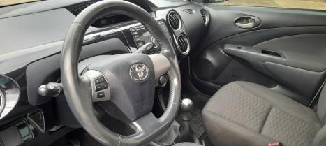 TOYOTA Etios Hatch 1.5 16V 4P FLEX XLS, Foto 2