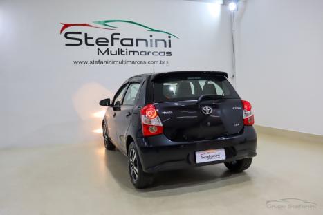 TOYOTA Etios Hatch 1.3 16V 4P FLEX X, Foto 13