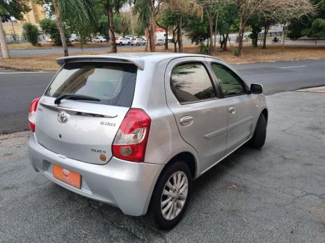 TOYOTA Etios Hatch 1.5 16V 4P FLEX XLS, Foto 5