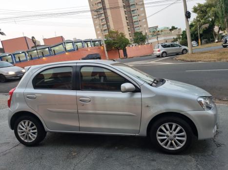 TOYOTA Etios Hatch 1.5 16V 4P FLEX XLS, Foto 14