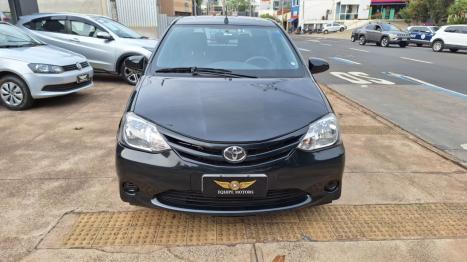 TOYOTA Etios Hatch 1.3 16V 4P FLEX X, Foto 2