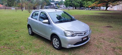 TOYOTA Etios Hatch 1.3 16V 4P FLEX X, Foto 11