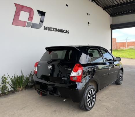 TOYOTA Etios Hatch 1.3 16V 4P FLEX XS, Foto 6