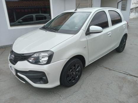 TOYOTA Etios Hatch 1.3 16V 4P FLEX X AUTOMTICO, Foto 3