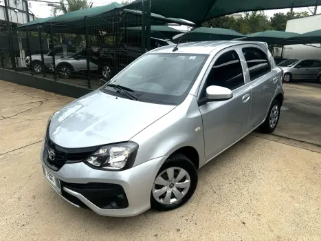 TOYOTA Etios Hatch 1.3 16V 4P FLEX X, Foto 15