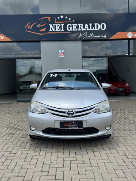 TOYOTA Etios Hatch 1.5 16V 4P FLEX XLS, Foto 2