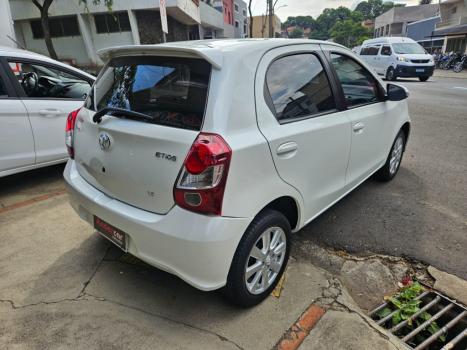 TOYOTA Etios Hatch 1.5 16V 4P FLEX X PLUS AUTOMTICO, Foto 7