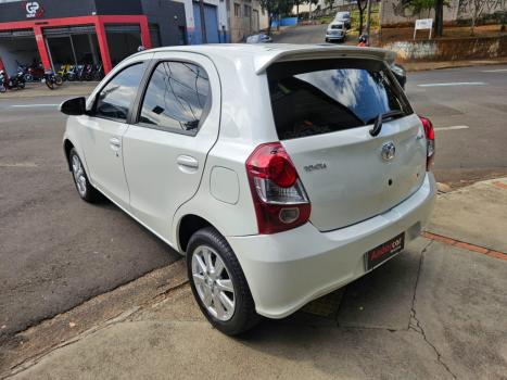 TOYOTA Etios Hatch 1.5 16V 4P FLEX X PLUS AUTOMTICO, Foto 8