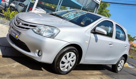 TOYOTA Etios Hatch 1.3 16V 4P FLEX X, Foto 2