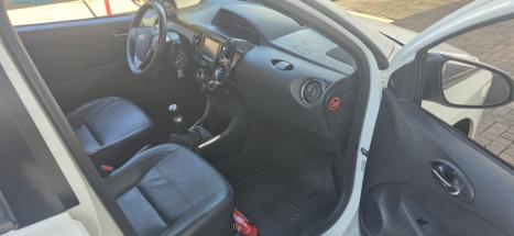 TOYOTA Etios Hatch 1.5 16V 4P FLEX PLATINUM, Foto 8