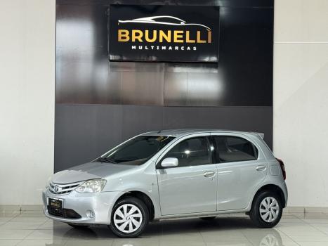 TOYOTA Etios Hatch 1.3 16V 4P FLEX XS, Foto 1