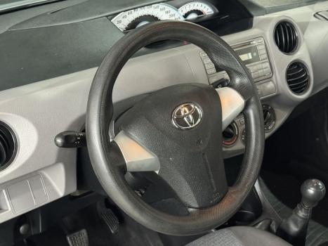 TOYOTA Etios Hatch 1.3 16V 4P FLEX XS, Foto 9