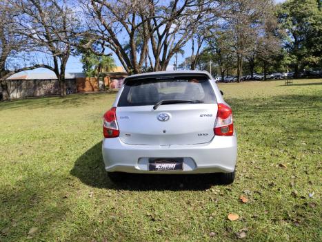 TOYOTA Etios Hatch 1.5 16V 4P FLEX XS AUTOMTICO, Foto 7